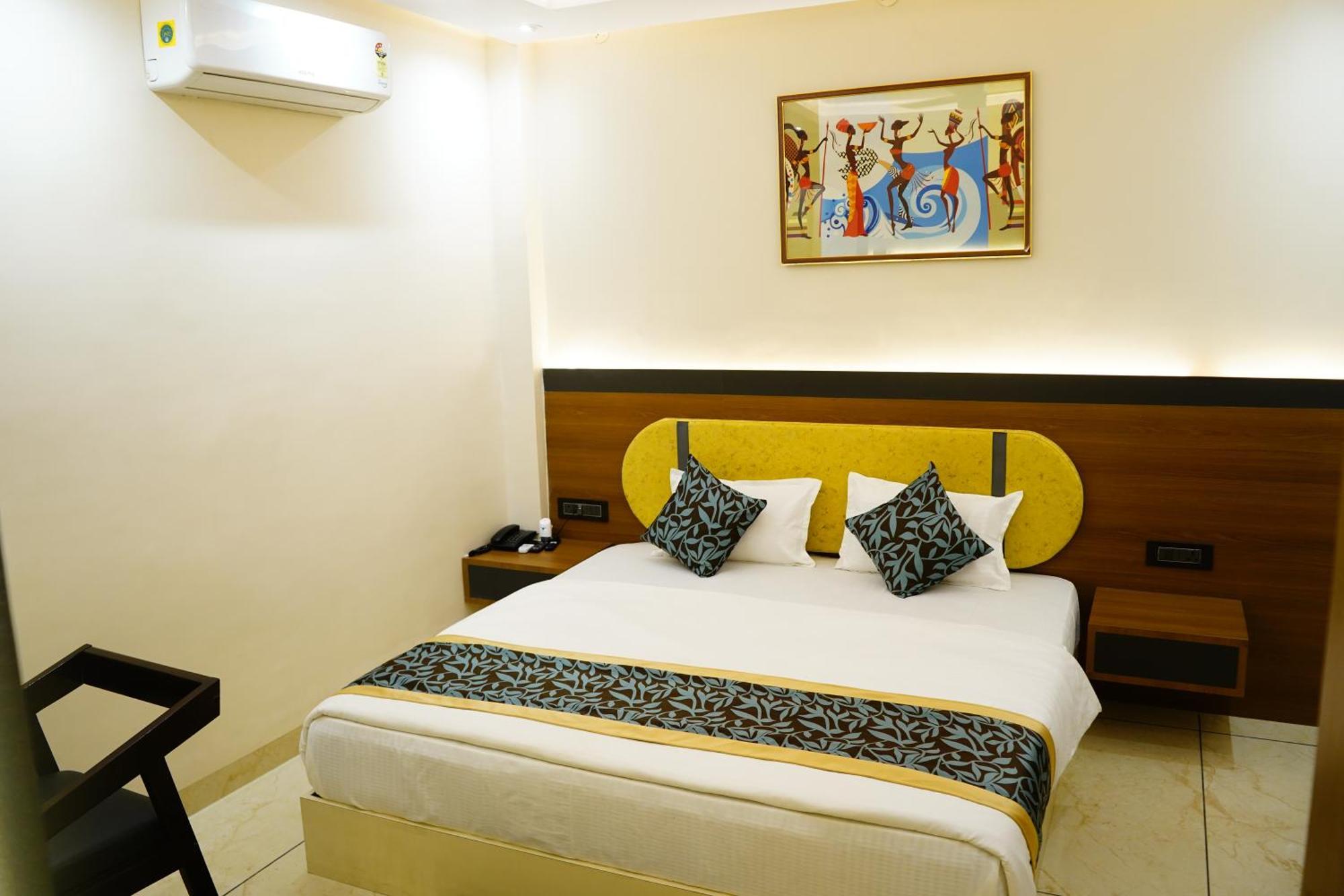 Hotel Shakuntla Palace - 400 Meters Away From Vishnu Pad Temple 7 Mins Walk Gaya Exterior foto